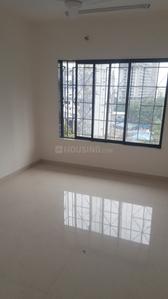 Gallery Cover Image of 999 Sq.ft 2 BHK Apartment for buy in Malad West for 14900000