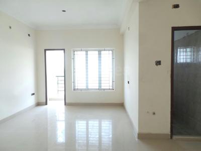Gallery Cover Image of 960 Sq.ft 2 BHK Apartment for buy in Kundrathur for 3360000
