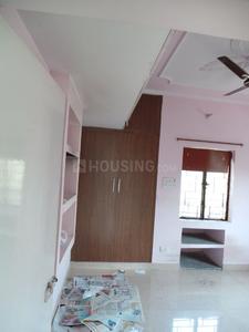 Gallery Cover Image of 1050 Sq.ft 2 BHK Apartment for buy in Mayur Vihar II for 9500000