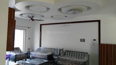 Gallery Cover Image of 1600 Sq.ft 3 BHK Apartment for rent in DSR Sunrise Towers, Chansandra for 35000