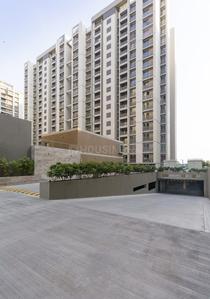 Gallery Cover Image of 2460 Sq.ft 4 BHK Apartment for buy in Shela for 12000000
