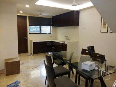 Gallery Cover Image of 5000 Sq.ft 4 BHK Independent House for rent in Rajhans Aakruti Bunglows, Vesu for 35000