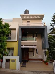 Gallery Cover Image of 1800 Sq.ft 3 BHK Independent House for rent in Talegaon Dabhade for 25000