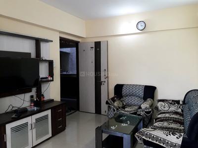 Gallery Cover Image of 620 Sq.ft 1 BHK Apartment for buy in Thane West for 5800000