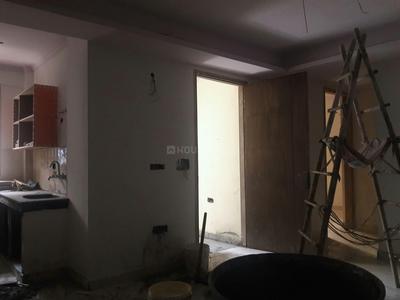 Gallery Cover Image of 1200 Sq.ft 3 BHK Apartment for buy in Sheikh Sarai for 6500000
