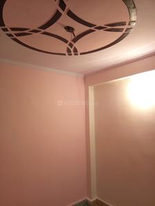 Gallery Cover Image of 225 Sq.ft 1 RK Independent Floor for buy in Uttam Nagar for 550000