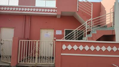 Gallery Cover Image of 540 Sq.ft 1 BHK Independent House for buy in Kolar Road for 1850000