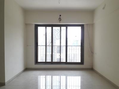 Gallery Cover Image of 995 Sq.ft 2 BHK Apartment for buy in Malad West for 14000000