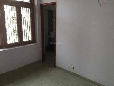 Gallery Cover Image of 1600 Sq.ft 3 BHK Apartment for buy in Omicron I Greater Noida for 4000000