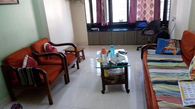 Gallery Cover Image of 650 Sq.ft 1 BHK Apartment for buy in Mulund West for 11500000