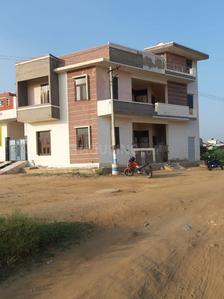 Gallery Cover Image of 1000 Sq.ft 3 BHK Independent House for buy in Krishna Colony for 3500000