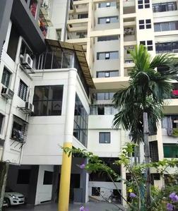 Gallery Cover Image of 904 Sq.ft 2 BHK Apartment for buy in Lake Gardens for 6500000