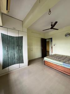 BHK Flat for rent in Malad West, Western Suburbs 1000 Sqft