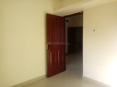 Gallery Cover Image of 1180 Sq.ft 2 BHK Apartment for buy in Pallikaranai for 5664000