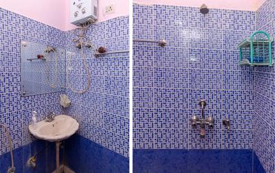 Bathroom Image of PG 6500230 Indrapuri in Loni Dehat