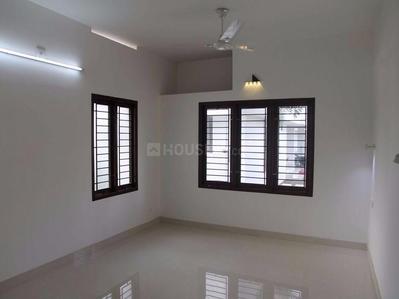 Gallery Cover Image of 1033 Sq.ft 2 BHK Independent Floor for buy in Arivozi Nagar for 3000000