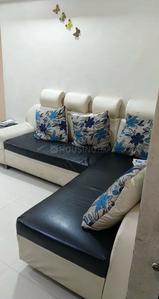 Gallery Cover Image of 650 Sq.ft 1 BHK Apartment for buy in Mulund West for 11500000