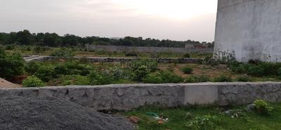 Gallery Cover Image of Sq.ft Residential Plot for buy in Awas Vikas Nagar for 500000