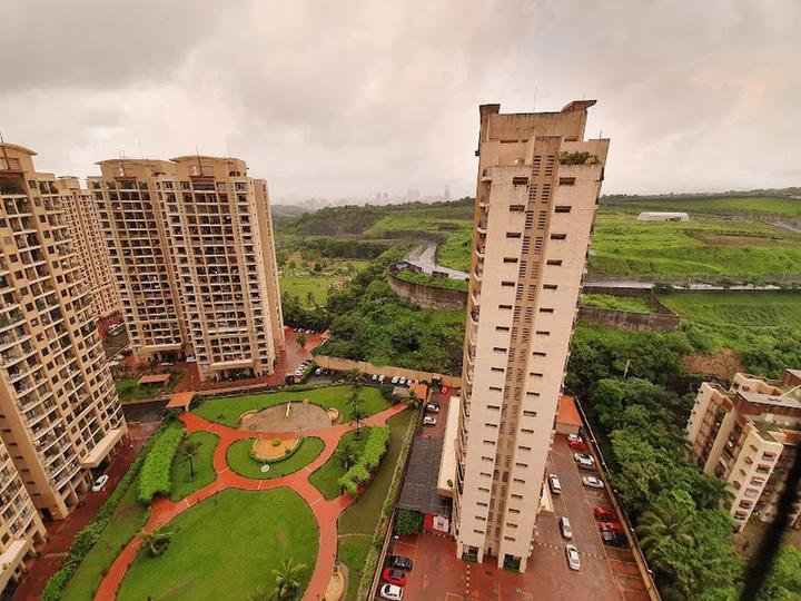 1490 Sqft 3 BHK Flat for sale in Raheja Residency Malad East, Mumbai