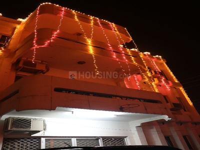5+ BHK Independent House