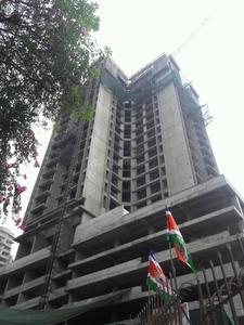 Gallery Cover Image of 1015 Sq.ft 2 BHK Apartment for buy in Malad East for 15500000
