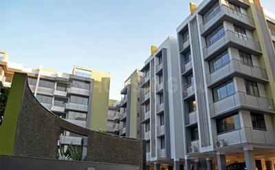 Gallery Cover Image of 1550 Sq.ft 3 BHK Apartment for buy in Chandlodia for 6500000