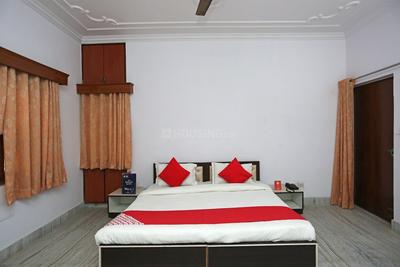 Gallery Cover Image of 750 Sq.ft 2 BHK Independent House for buy in Thirumazhisai for 3000000