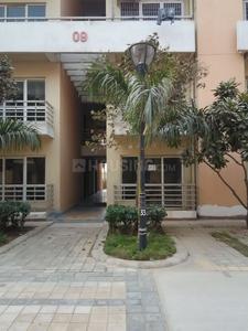Gallery Cover Image of 1270 Sq.ft 2 BHK Independent Floor for buy in Sector 76 for 3480000