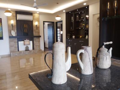 Gallery Cover Image of 2000 Sq.ft 3 BHK Independent Floor for buy in Unitech Nirvana Country, Sector 50 for 14500000