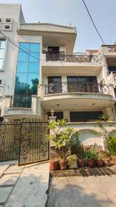Gallery Cover Image of 3200 Sq.ft 7 BHK Independent House for buy in Sector 52 for 16500000
