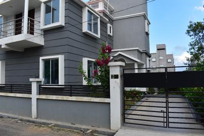 Gallery Cover Image of 1367 Sq.ft 3 BHK Villa for buy in Maheshtala for 4350000