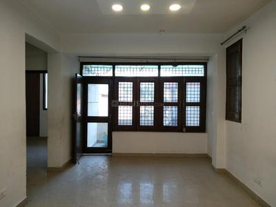 Gallery Cover Image of 900 Sq.ft 2 BHK Apartment for buy in Vasant Kunj for 21000000