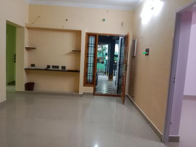BHK Flat for rent in Keelakattalai, Chennai South 1100 Sqft
