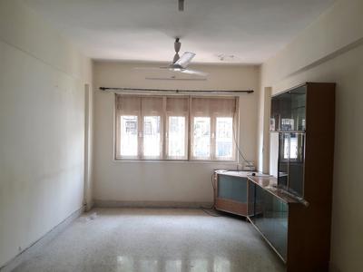 Gallery Cover Image of 1200 Sq.ft 2 BHK Apartment for rent in Vile Parle West for 60000