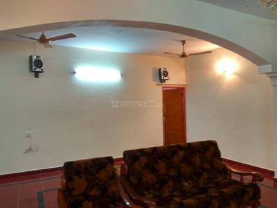 Gallery Cover Image of 2300 Sq.ft 2 BHK Apartment for buy in Velachery for 9000000