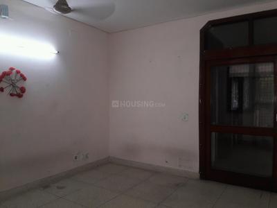 Gallery Cover Image of 900 Sq.ft 2 BHK Independent Floor for buy in Lajpat Nagar for 10000000