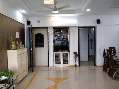 Gallery Cover Image of 1500 Sq.ft 3 BHK Apartment for buy in Kandivali West for 26500000