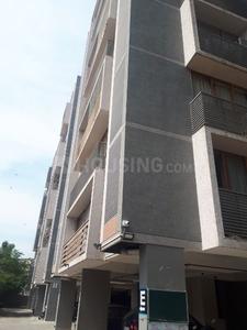 Gallery Cover Image of 1080 Sq.ft 2 BHK Apartment for rent in Chanakyapuri for 17000