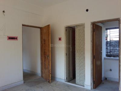 Gallery Cover Image of 840 Sq.ft 4 RK Apartment for buy in Baranagar for 2950000