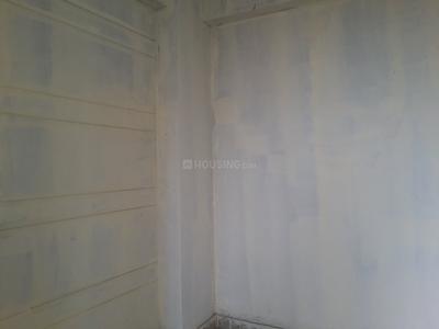 Gallery Cover Image of 400 Sq.ft 1 BHK Apartment for buy in Shakarpur Khas for 2500000