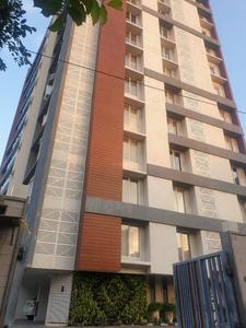 Gallery Cover Image of 1800 Sq.ft 3 BHK Apartment for rent in Mylapore for 70000