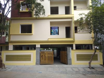 Gallery Cover Image of 1230 Sq.ft 3 BHK Apartment for buy in Srinivaspura for 7600000