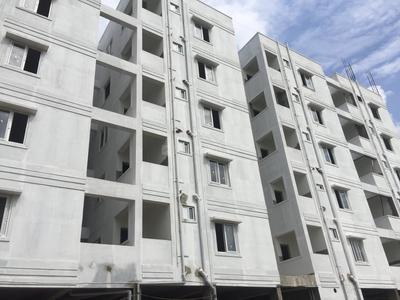 Gallery Cover Image of 1075 Sq.ft 2 BHK Apartment for buy in Shamirpet for 2150000