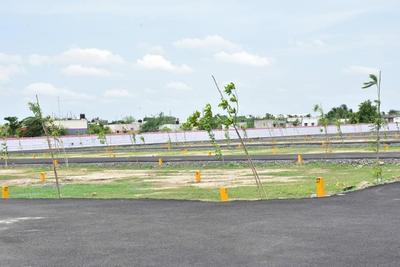 Gallery Cover Image of Sq.ft Residential Plot for buy in Kovur for 1879112