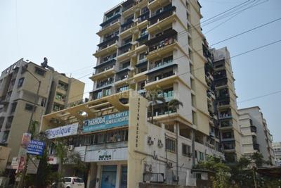 Gallery Cover Image of 700 Sq.ft 1 BHK Apartment for buy in Satyam Arcade, Kamothe for 5900000