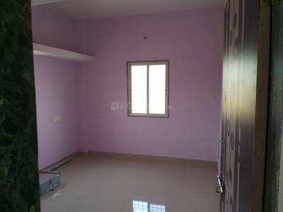 Gallery Cover Image of 900 Sq.ft 1 BHK Independent House for buy in Loni Kalbhor for 2850000