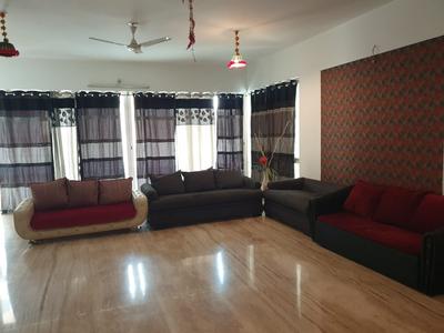 4 BHK Independent Floor