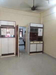 Gallery Cover Image of 240 Sq.ft 1 RK Apartment for rent in Adarsh Nagar, Worli for 18000