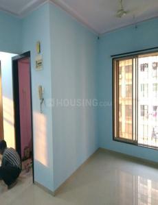 Gallery Cover Image of 390 Sq.ft 1 RK Apartment for buy in Kandivali East for 6000000
