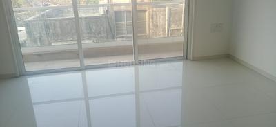 Gallery Cover Image of 676 Sq.ft 1 BHK Apartment for rent in Chembur for 29000